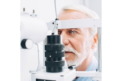Image Senior man eye health